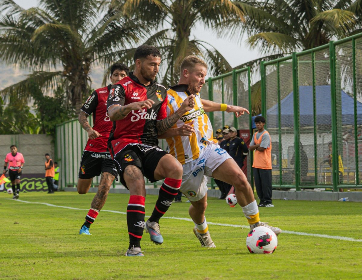 ¡Le respondió con todo! Juan Pablo II arremetió contra Melgar tras polémico empate en Chongoyape | Foto: Liga1 Max