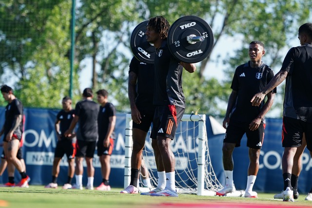 La Bicolor realizó su último entrenamiento en Kansas y quedó lista para jugar contra Canadá. (Foto: Selección Peruana).