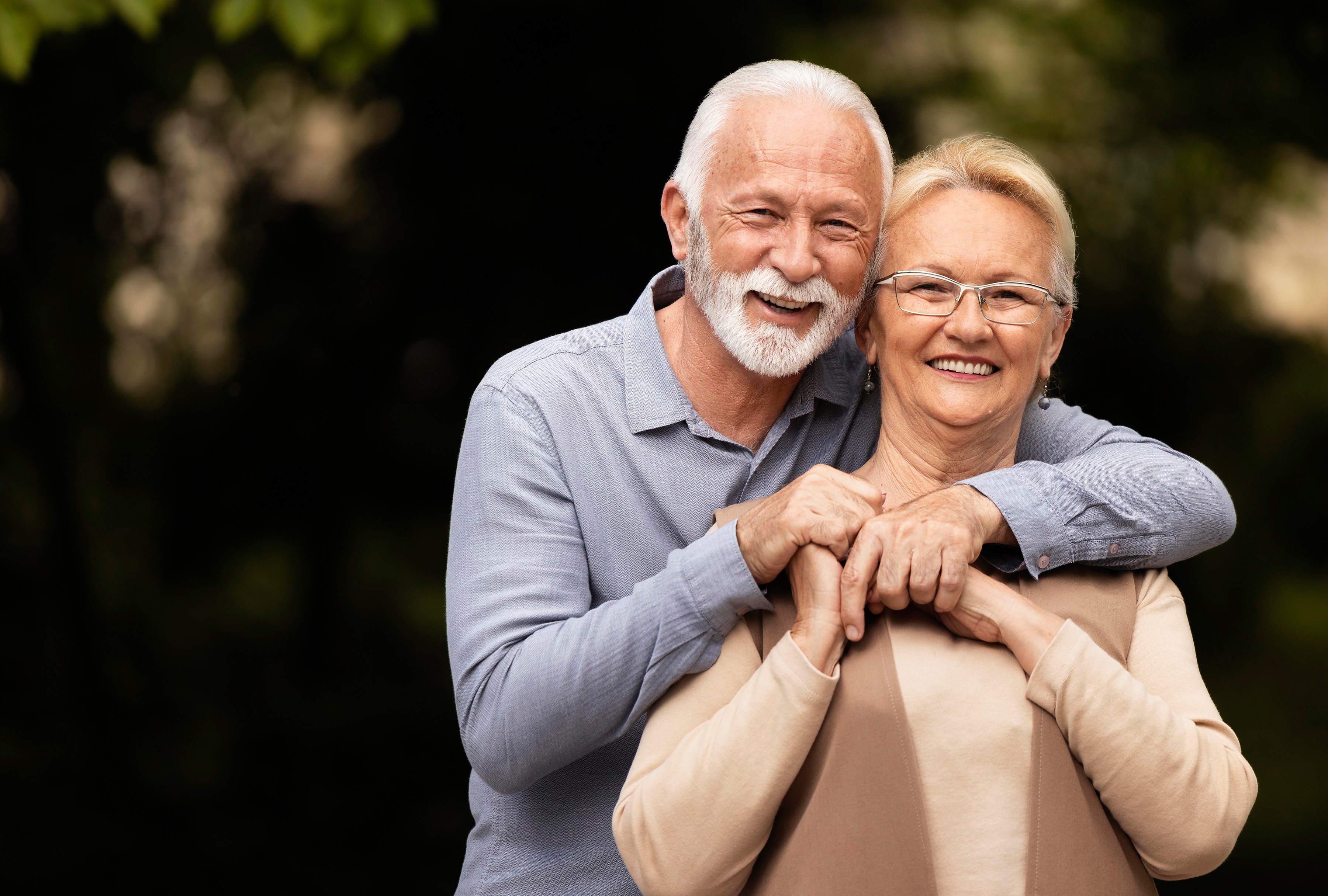 Descubre en el artículo el motivo de que el 10 de octubre sea una fecha importante para los jubilados. (Foto: Freepik)