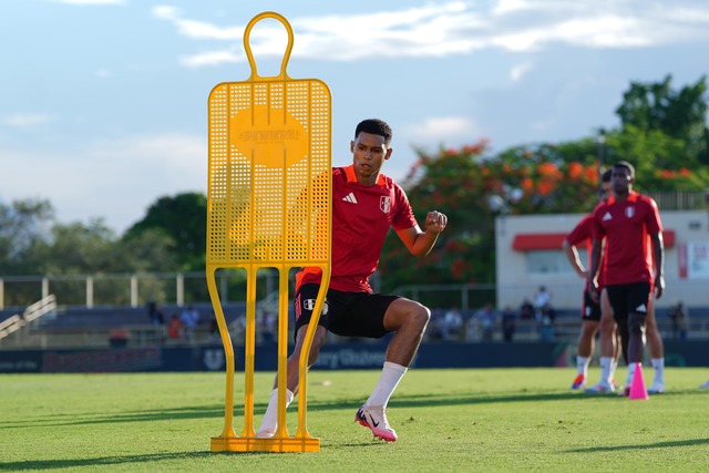 Selección Peruana realizó su último entrenamiento en Miami. (Foto: FPF)