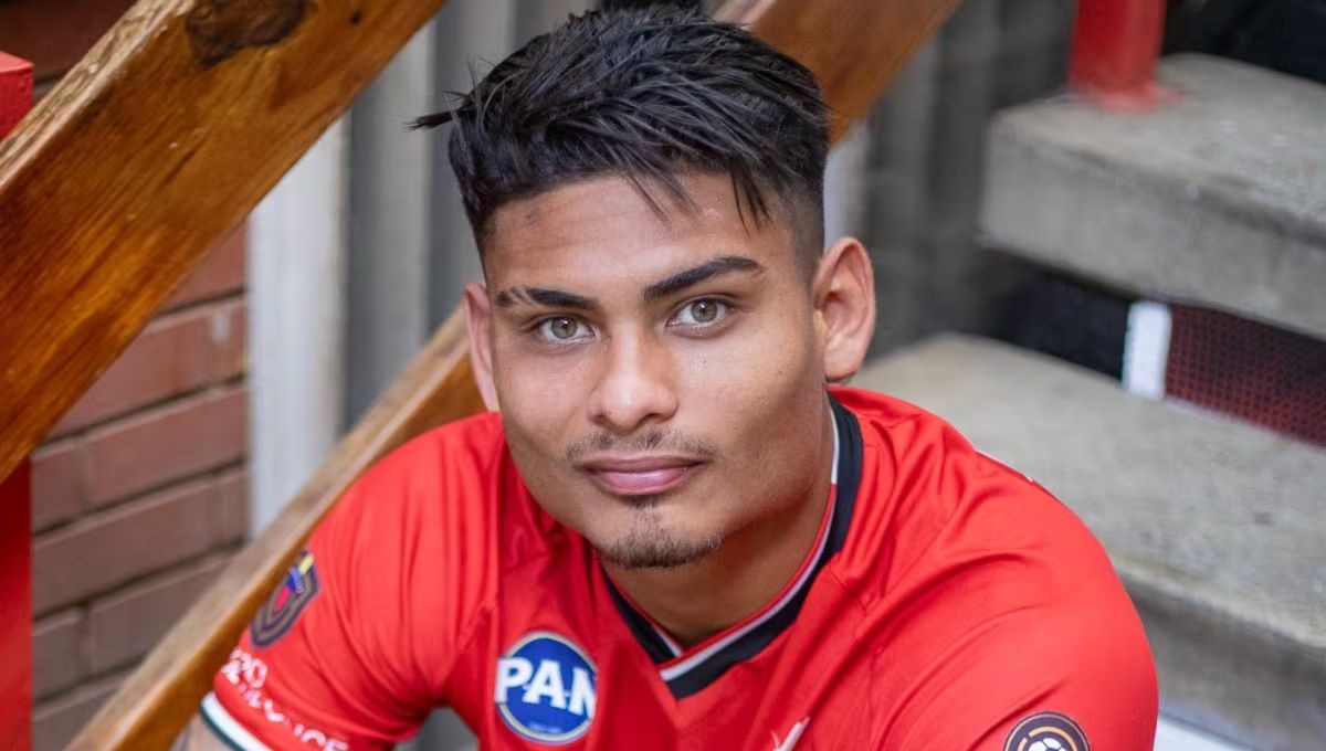 Se tenía previsto que el exdelantero de Alianza Lima esté en la ciudad blanca el último lunes. En el club mistiano manejan una serie de alternativas.