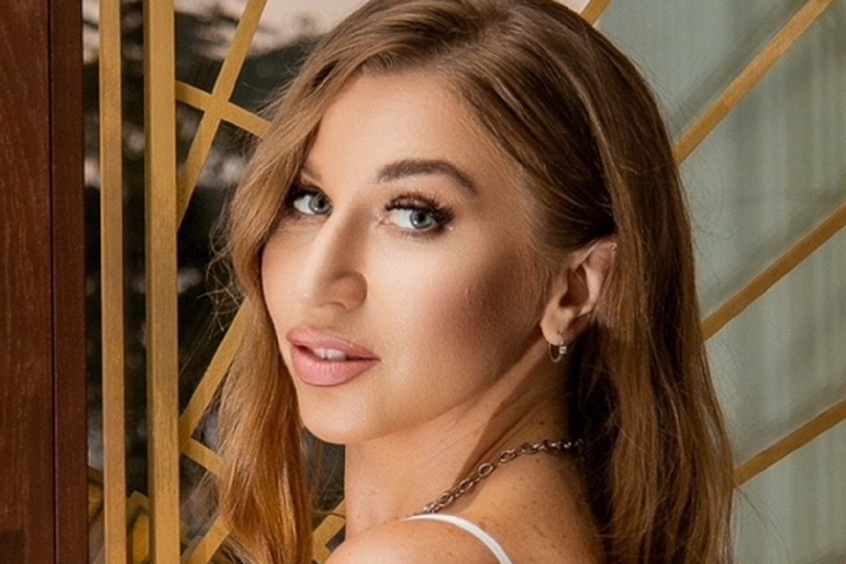 La influencer rusa Inessa Polenko falleció tras caer del mirador de la ciudad de Gagry en Abjasia, Georgia (Foto: Inessa Polenko/ Instagram)