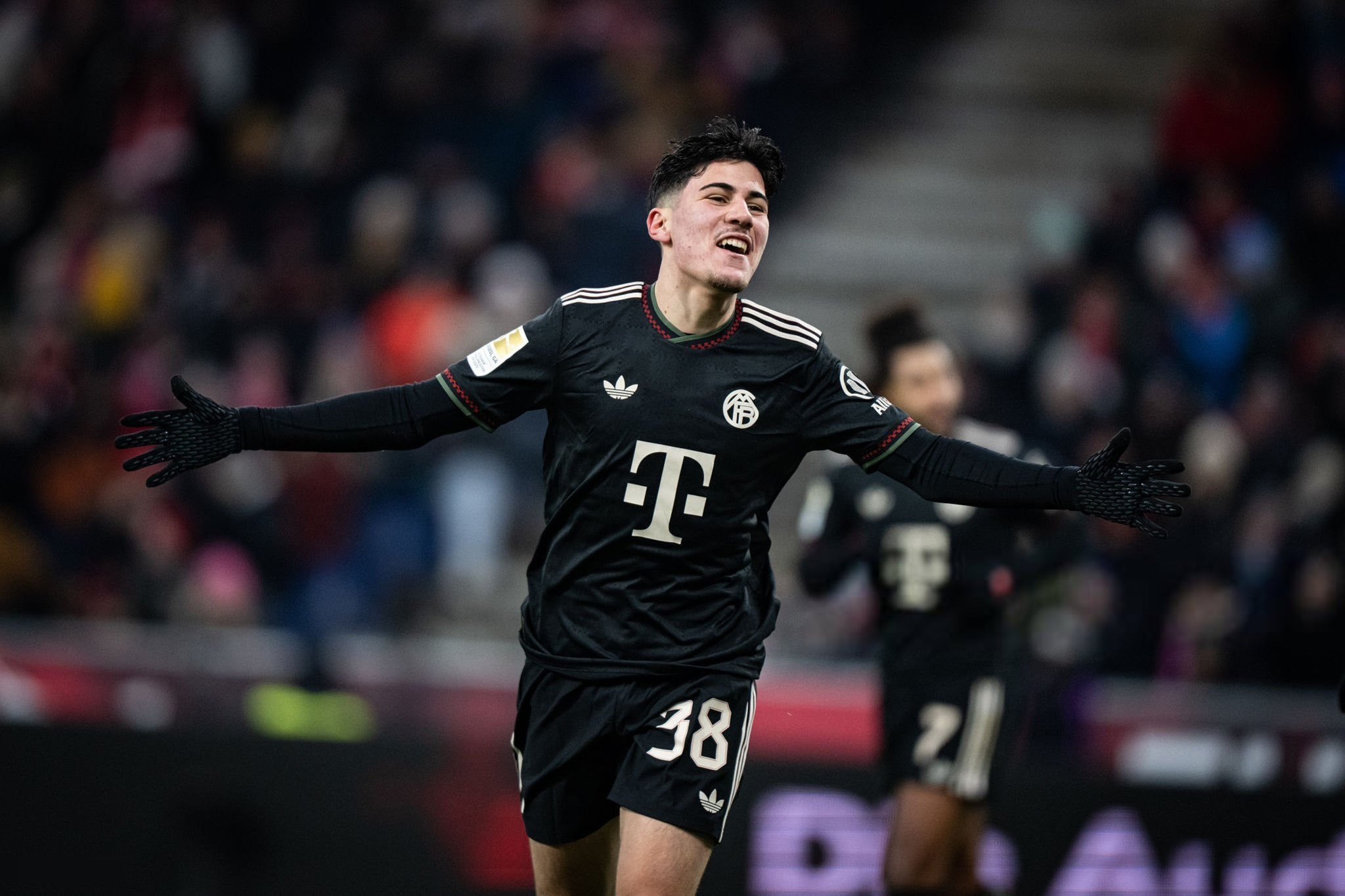 Felipe Chávez está siendo pedido para la Selección Alemana. (Foto: FC Bayern)