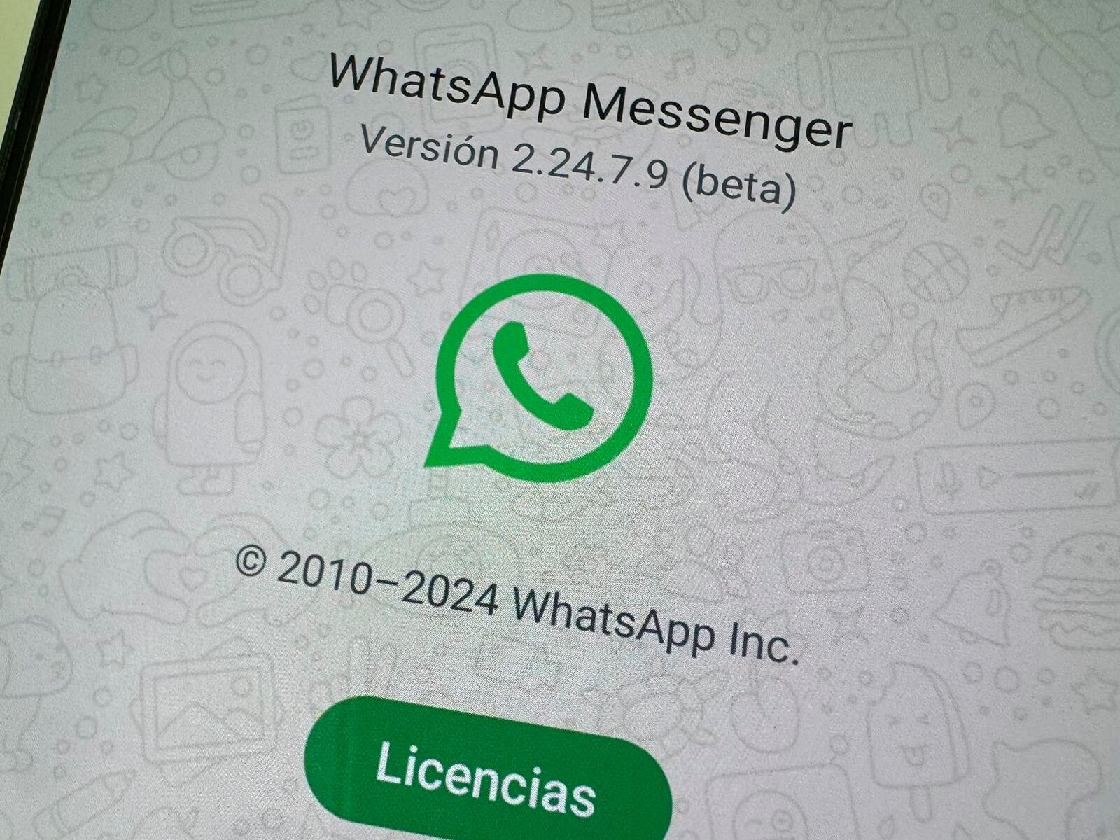 WHATSAPP | Esta es la versión que ya no te permite hacer capturas de pantalla a las fotos de perfil de tus amigos. (Foto: MAG - Rommel Yupanqui)
