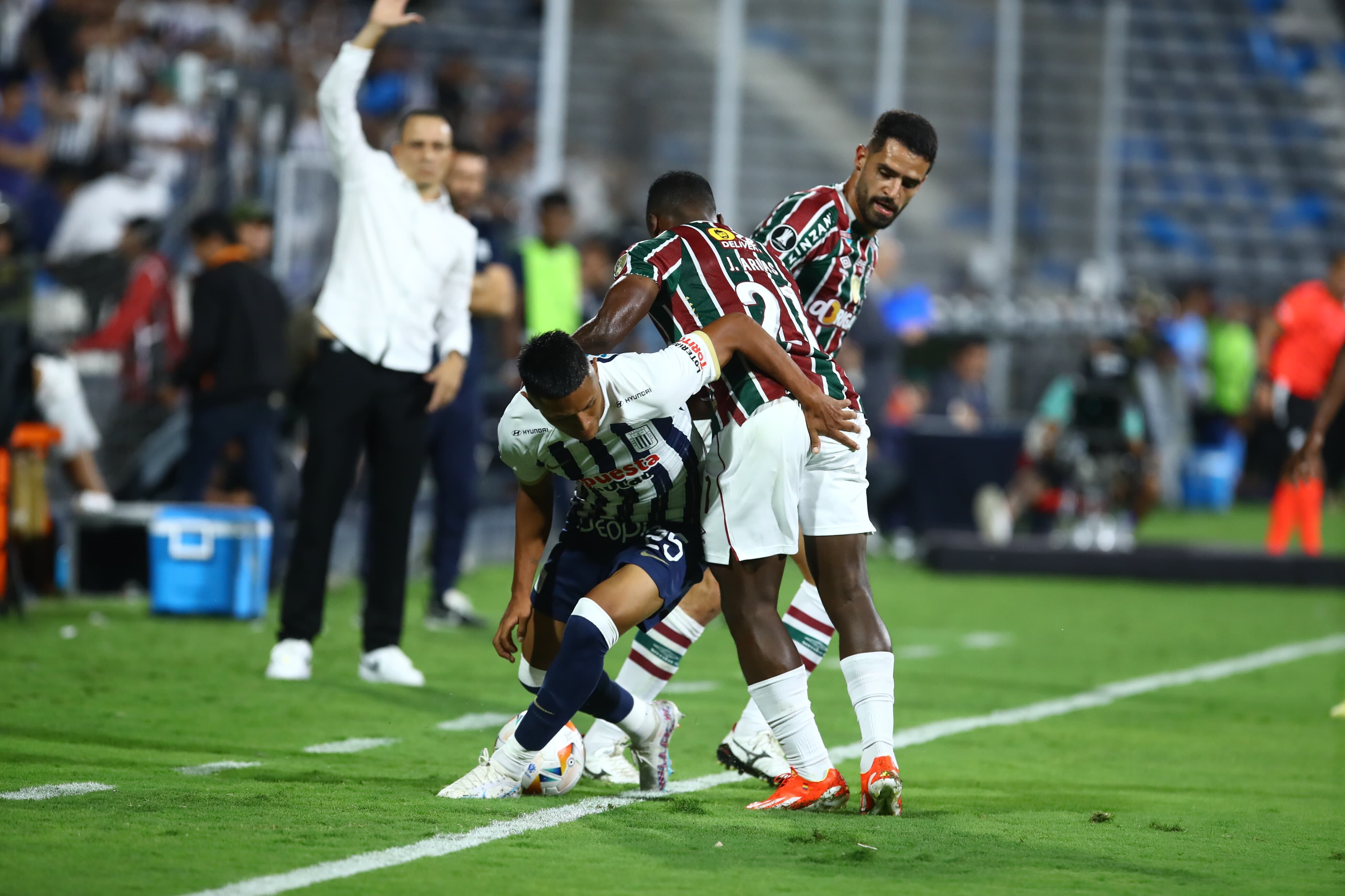 Partido entre Alianza Lima (PER) y Fluminense (BRA) válido por la primera fecha del Grupo A de la Copa Libertadores.
Estadio: Alejandro Villanueva
Foto: Giancarlo Avila / @photo.gec
