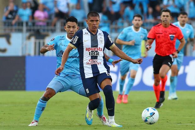 Jesús Castillo fue uno de los mejores de Alianza Lima ante Deportes Iquique. (Foto: AFP)
