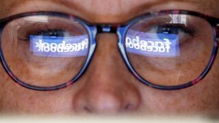 Huawei accedió a datos privados de los usuarios de Facebook sin consentimiento