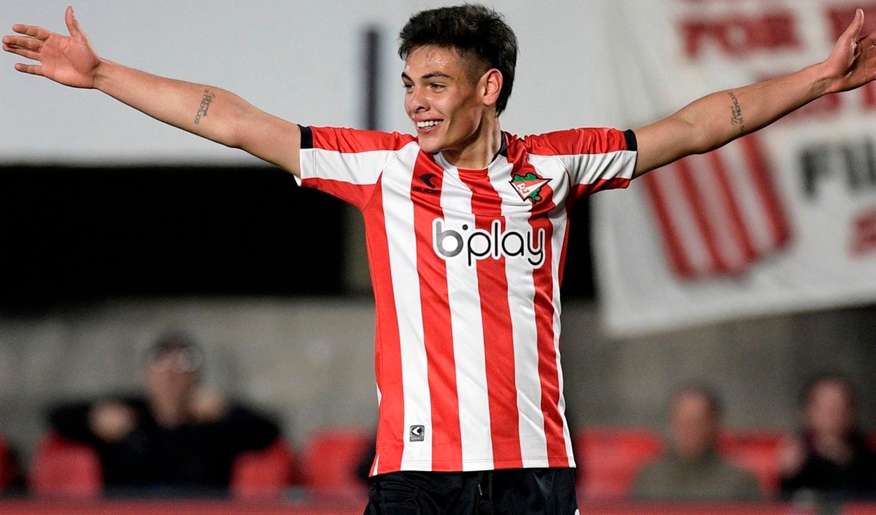 ¿Franco Zapiola a Sporting Cristal? Delantero de Estudiantes estaría en la orbita celeste. (Foto: AFP)