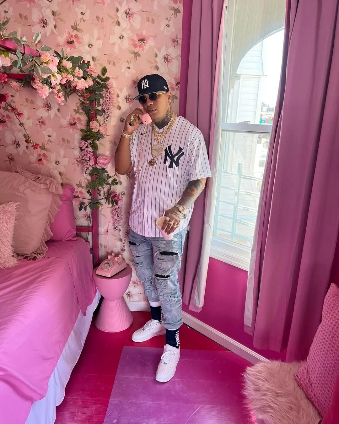 La Policía encontró su cuerpo sin vida en el interior de un automovil Infiniti modelo EX35 (Foto: Pacho El Antifeka/ Instagram)