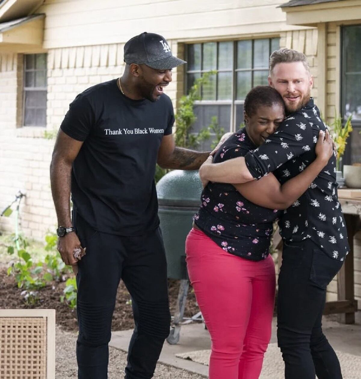 La imagen que Bobby Berk utilizó para despedirse del reality "Queer Eye" en su temporada 8 (Foto: Bobby Berk/ Instagram)
