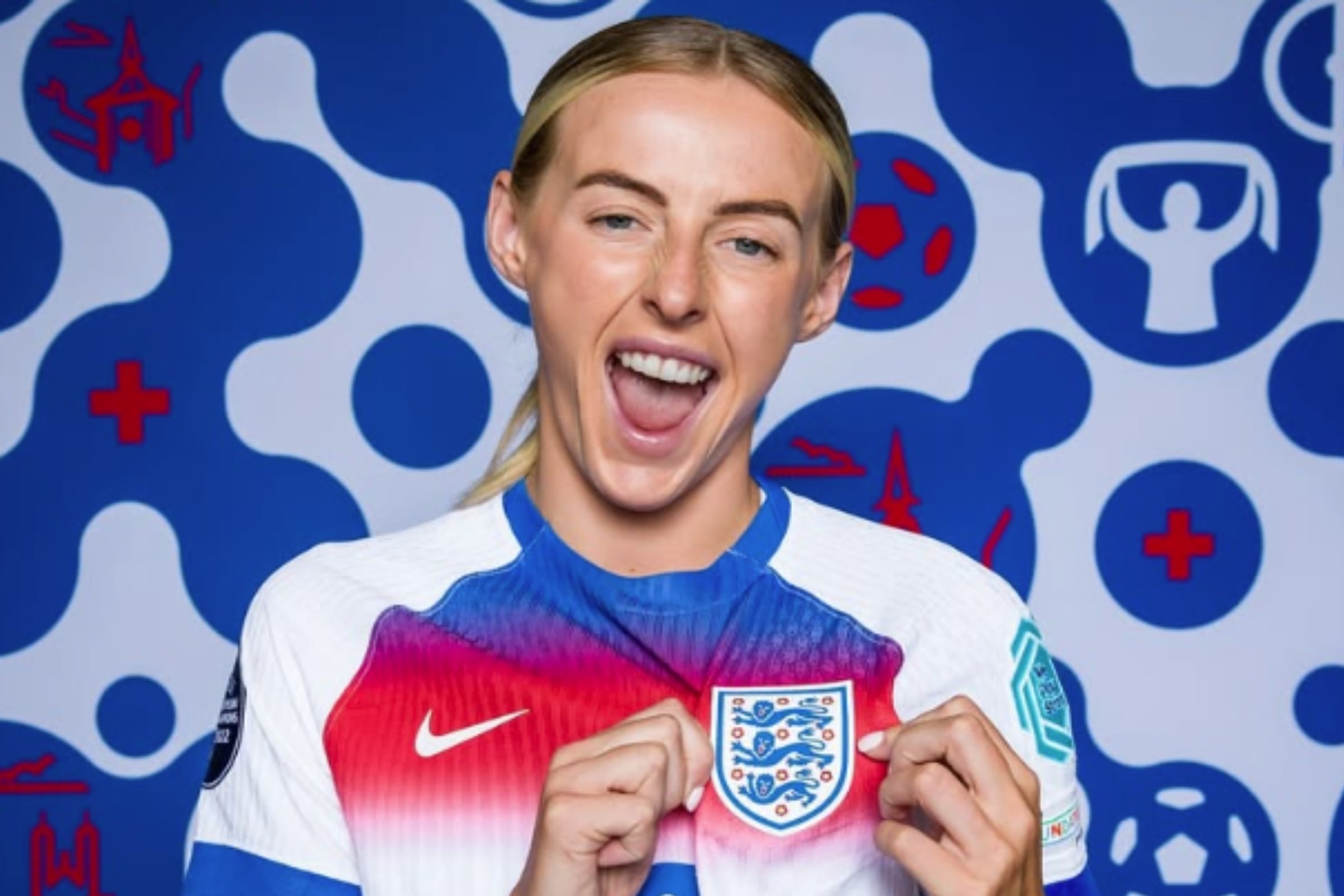 La delantera de 28 años suele ser convocada seguidamente a la selección femenina de Inglaterra. (Crédito: @chloekelly / Instagram)