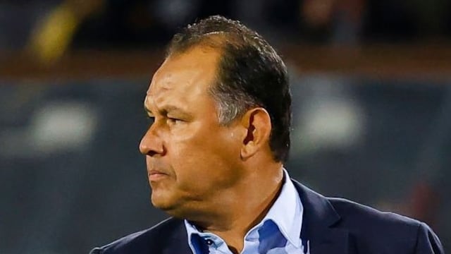 El miedo a perder se paga caro: los números de Juan Reynoso al mando de la Selección Peruana