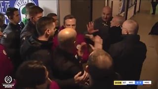 ¡Casi se va a las manos! Guardiola tuvo que ser serparado tras discutir con entrenador rival [VIDEO]