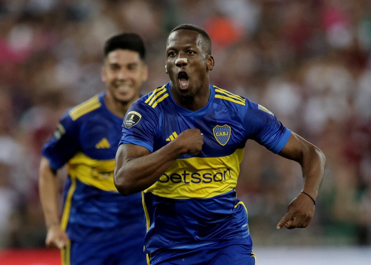 Luis Advíncula marcó un gol en la final de la Copa Libertadores 2023 con Boca Juniors. (Foto: Getty Images)