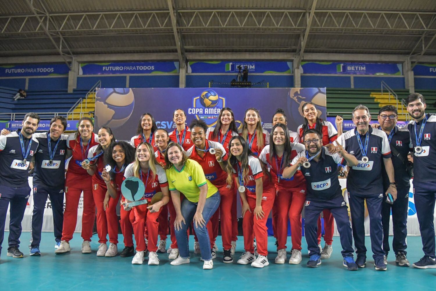 La selección pasó de ser la última del Sudamericano 2023 a la medalla de plata en la Copa América 2025. (Foto: FPV)