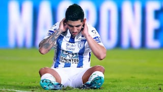 Víctor Guzmán se baja de amistoso de México por lesión en la rodilla