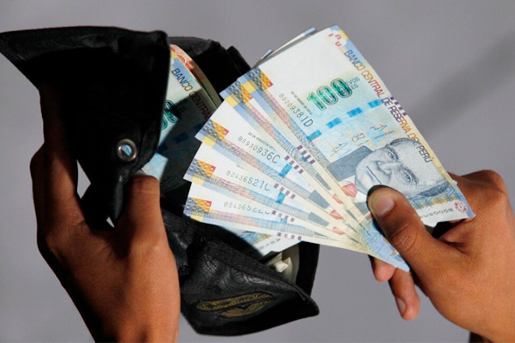 La CTS se deposita dos veces al año: mayo y noviembre (Foto: Andina)