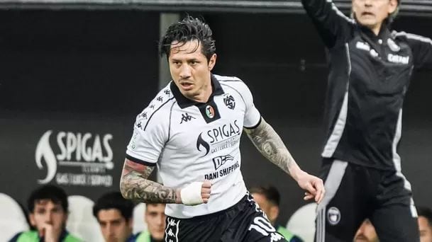 Lapadula jugó la última temporada europea en el Spezia de la serie B de Italia. (Foto: X)