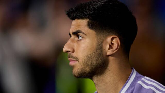 ¡Una cláusula de locura! Contrato de Marco Asensio le impide fichar por Barcelona