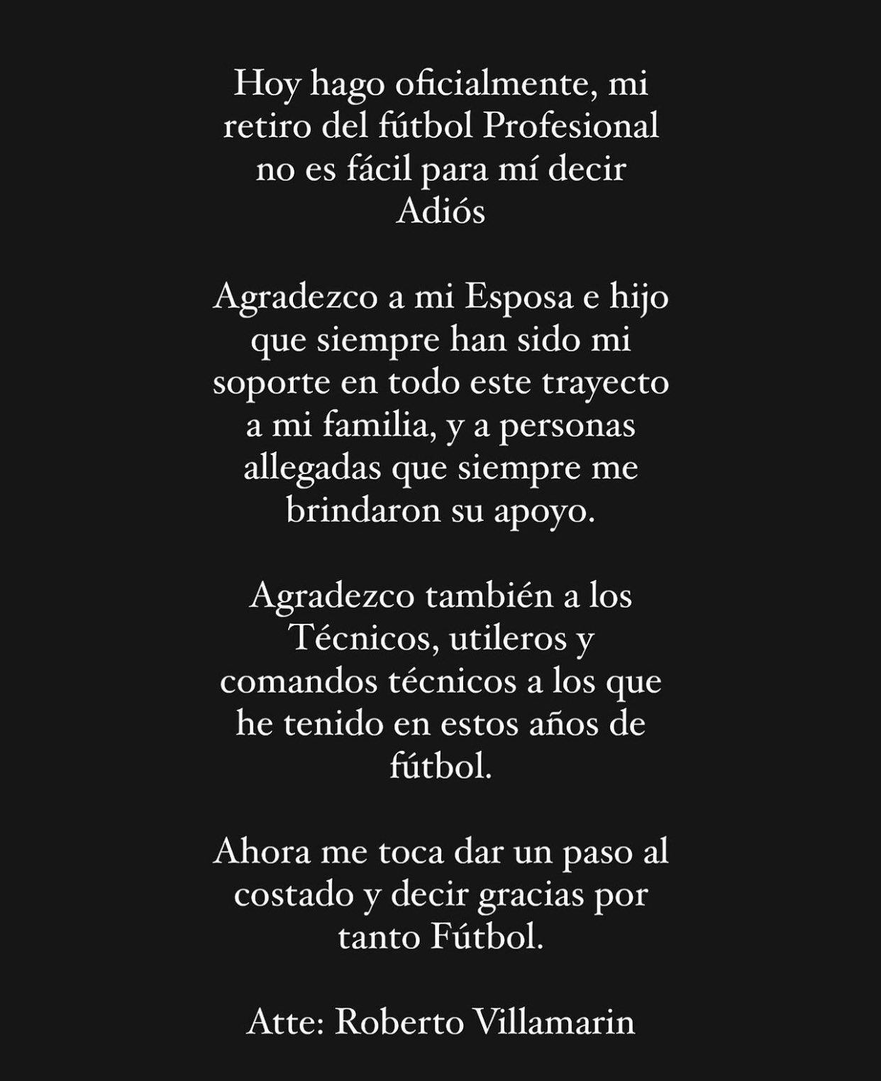 Roberto Villamarín anunció su retiro del fútbol, a los 26 años.