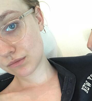 Mide aproximadamente 1,63 metros (Foto: Dakota Fanning / Instagram)