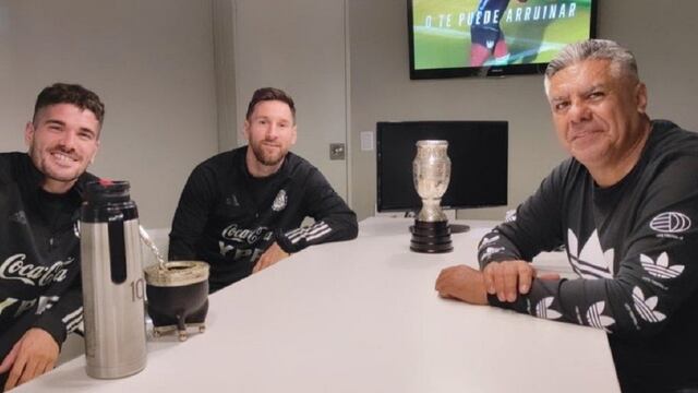 Listo para el Clásico ante Uruguay: Messi compartió fraterno momento con De Paul y ‘Chiqui’ Tapia