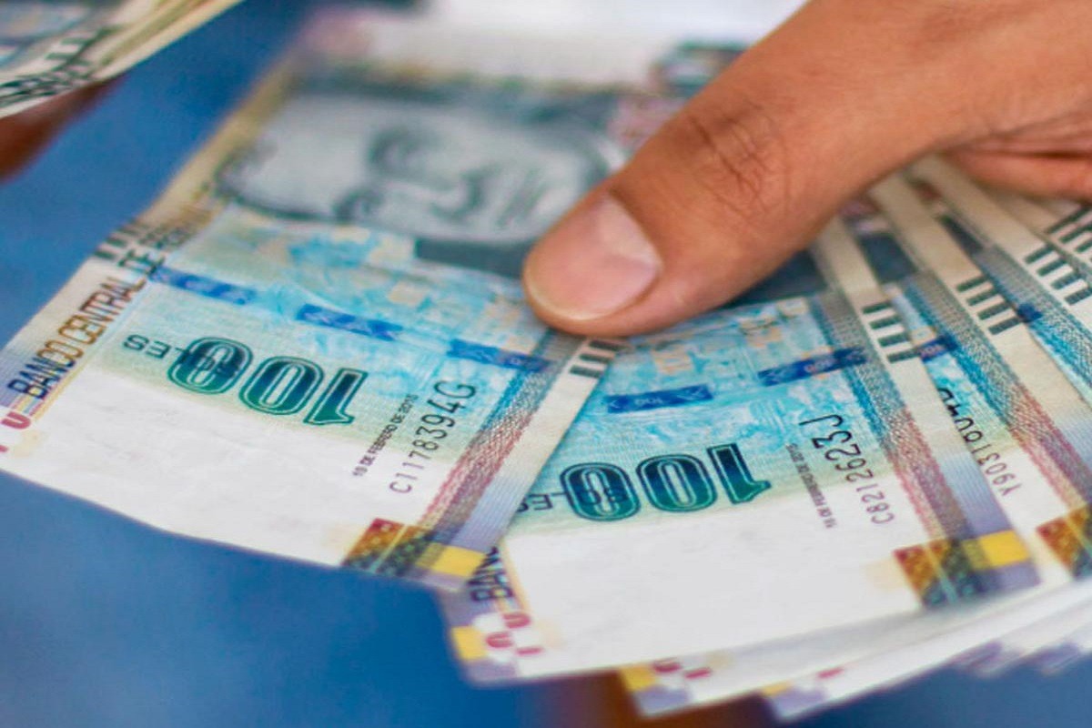 Millones de peruanos, si así lo decidieran, podrían acceder a sus fondos de pensiones (Foto: Andina)