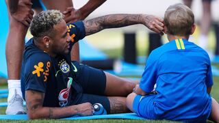 La mejor compañia: Neymar protagoniza tierno momento con su hijo en el entrenamiento de Brasil [FOTOS]