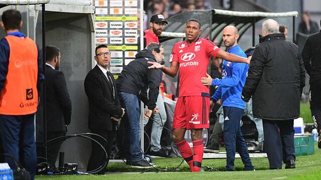 Imposible de creer: la insólita expulsión a Marcelo en el Olympique Lyon vs. Angers