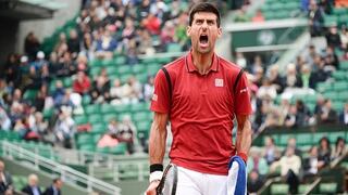Novak Djokovic venció a Roberto Bautista y pasó a cuartos del Roland Garros