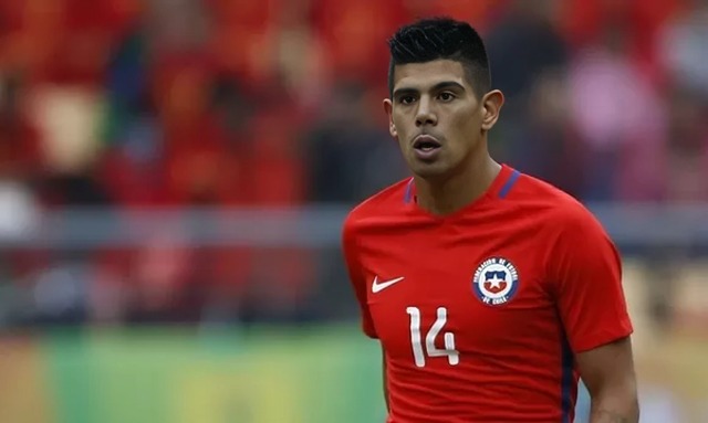 Esteban Pávez con la Selección Chilena. (Foto: Agencias).