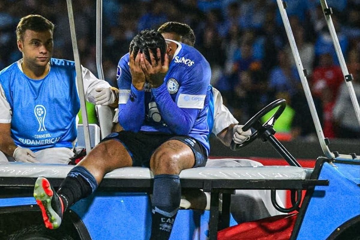 Lucas Passerini se rompió los ligamentos en el partido entre Belgrano e Internacional por la Copa Sudamericana. (Foto: Twitter)