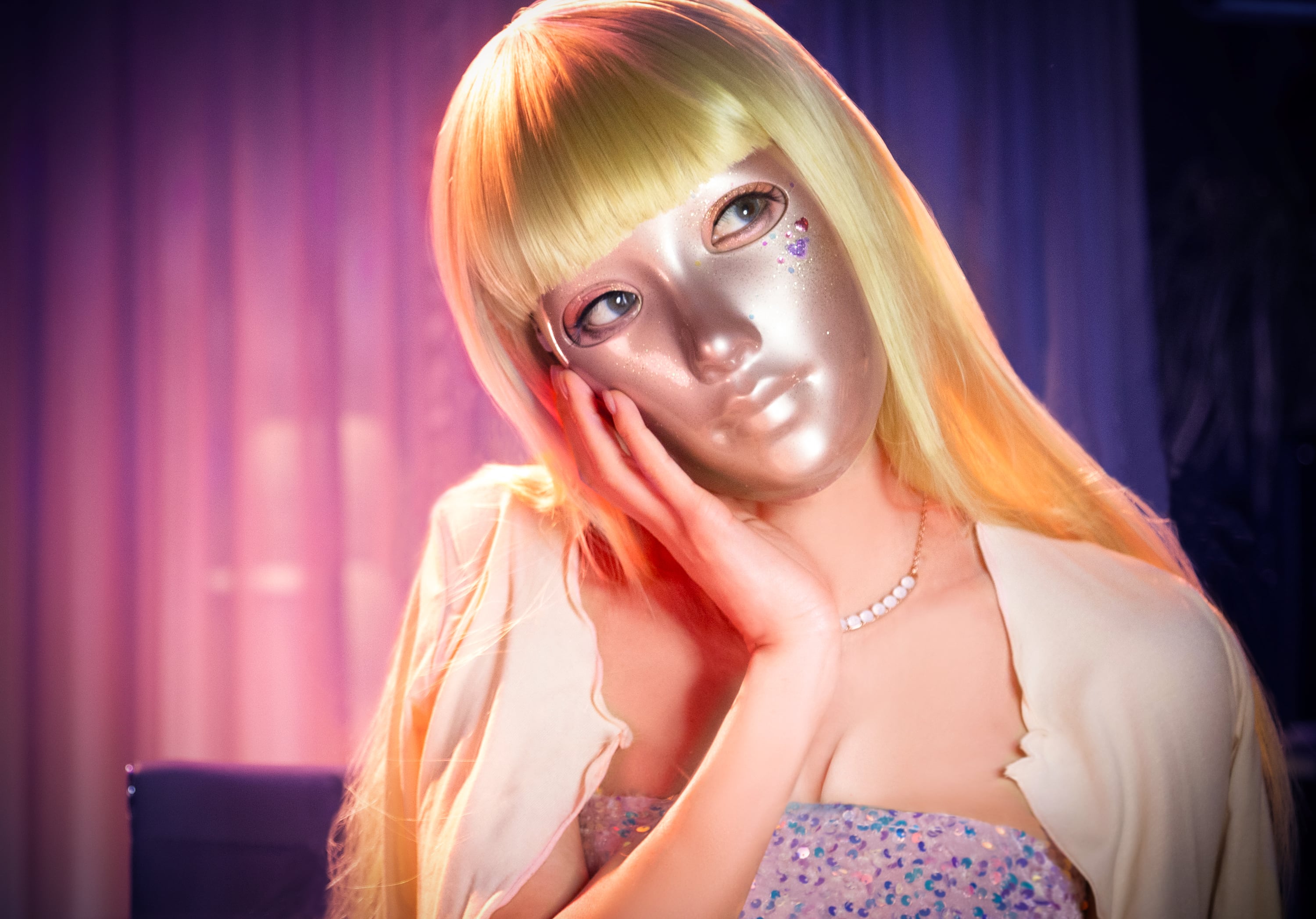 Mo-mi se convierte en la Mask Girl todas las noches en la serie coreana "La chica enmascarada" (Foto: Netflix)