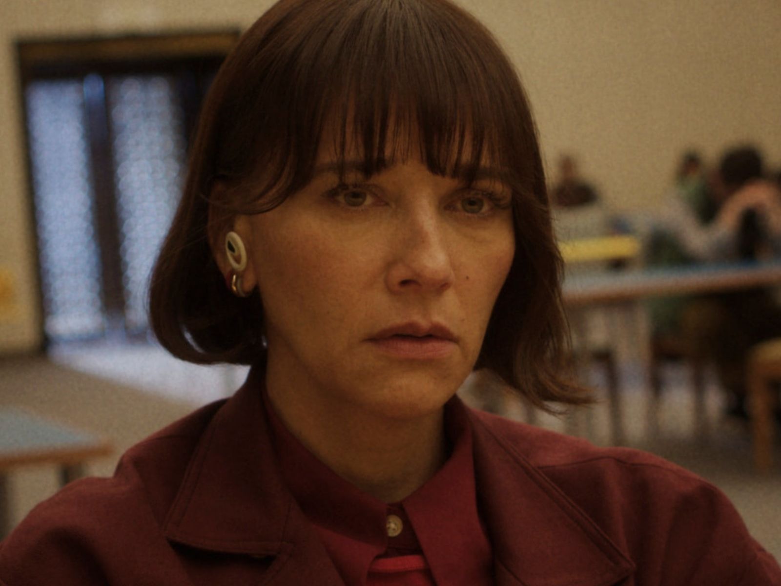 Rashida Jones como Suzie Sakamoto en una escena de la serie "Sunny" (Foto: Apple TV+)