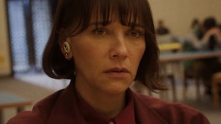 Una serie de ciencia ficción con Rashida Jones: sinopsis, tráiler, elenco y más sobre “Sunny” de Apple TV+