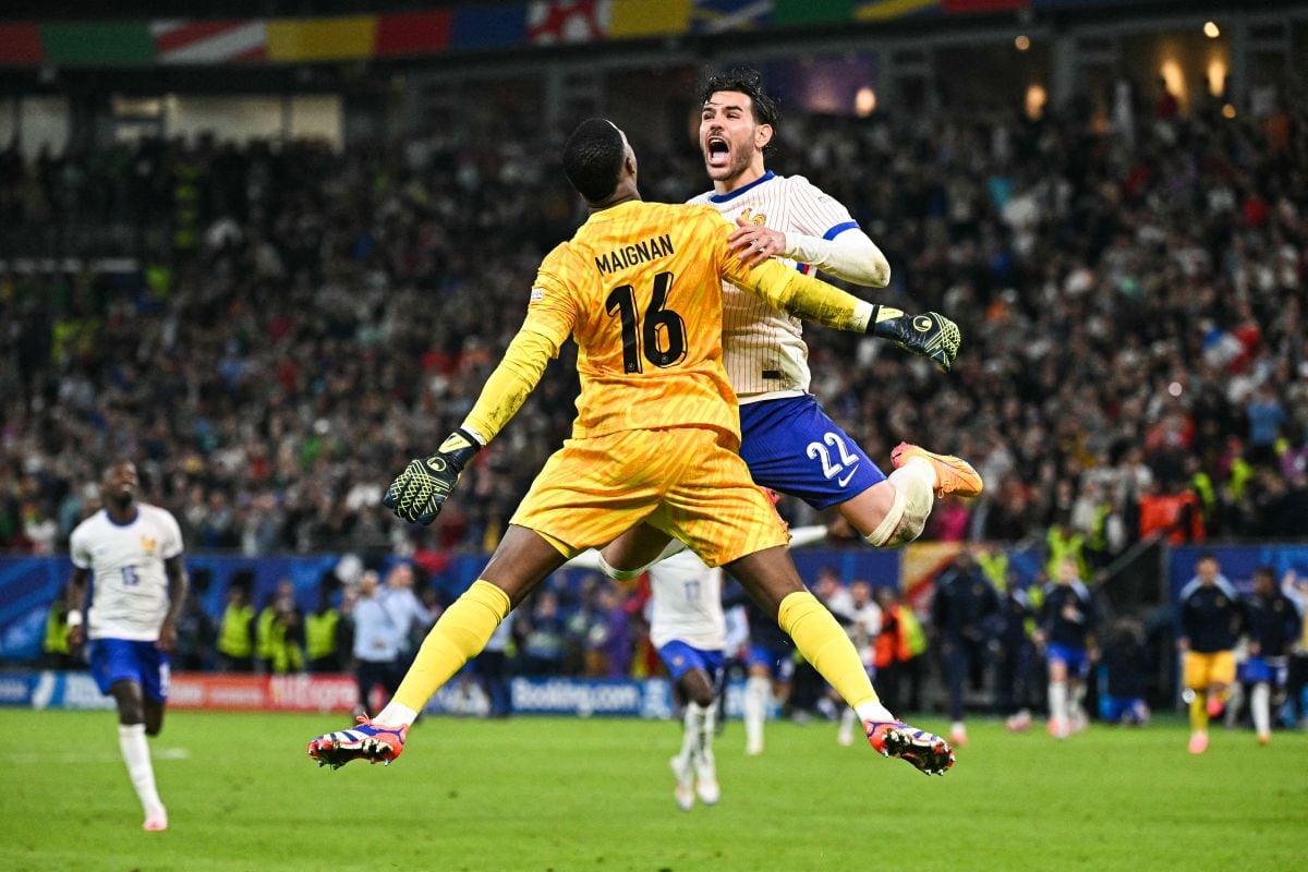 Francia eliminó a Portugal en la definición por penales y jugará la semifinal de la Euro 2024 ante España. | Foto: AFP