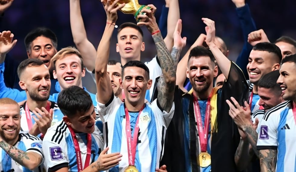 Ángel Di María termina su contrato con el Benfica el 30 de junio y queda libre para fichar por otro club. (Foto: Agencias).