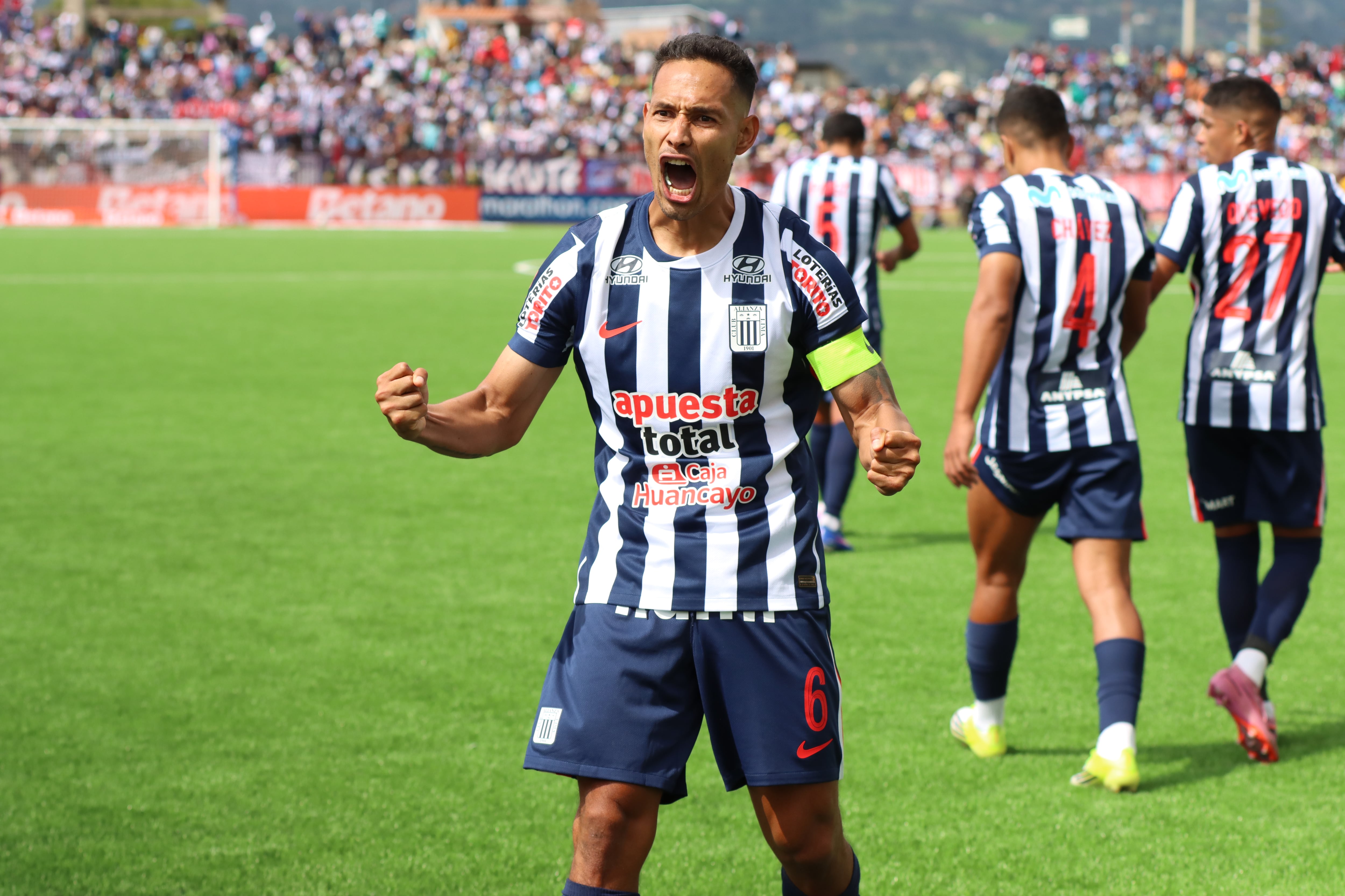 Renzo Garcés marcó el gol del triunfo de Alianza Lima en Cajamarca. (Foto: Luis Padilla)