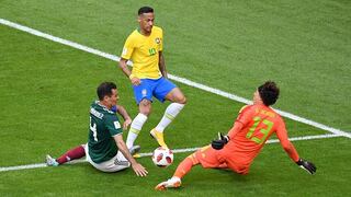 Ochoa, el salvador: la brillante jugada de Neymar que no terminó en gol por culpa de 'Memo' [VIDEO]
