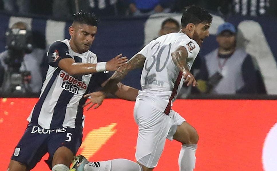 Beto da Silva casi define el partido a favor de Melgar con un remate cruzado. (Foto: GEC)