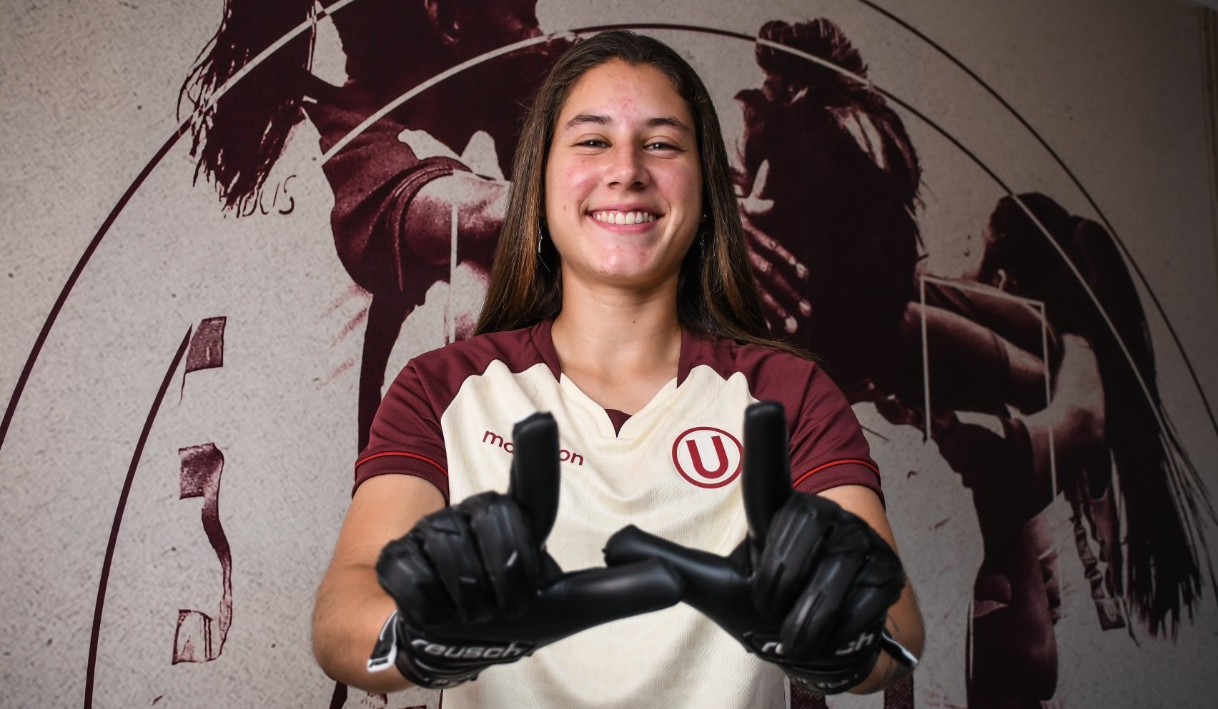Silvana Alfaro renovó con Universitario hasta finales del 2024 para ir por el bicampeonato. (Foto: Twitter)