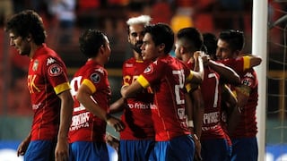 Unión Española ganó 2-0 a Atlético Cerro y clasificó a la tercera fase de Copa Libertadores