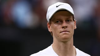 Jannik Sinner, número 1 del mundo del tenis, es sancionado tras dar positivo en control antidopaje
