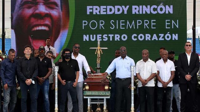 El último adiós al ‘Coloso’: emotiva despedida y homenaje en el velatorio de Freddy Rincón