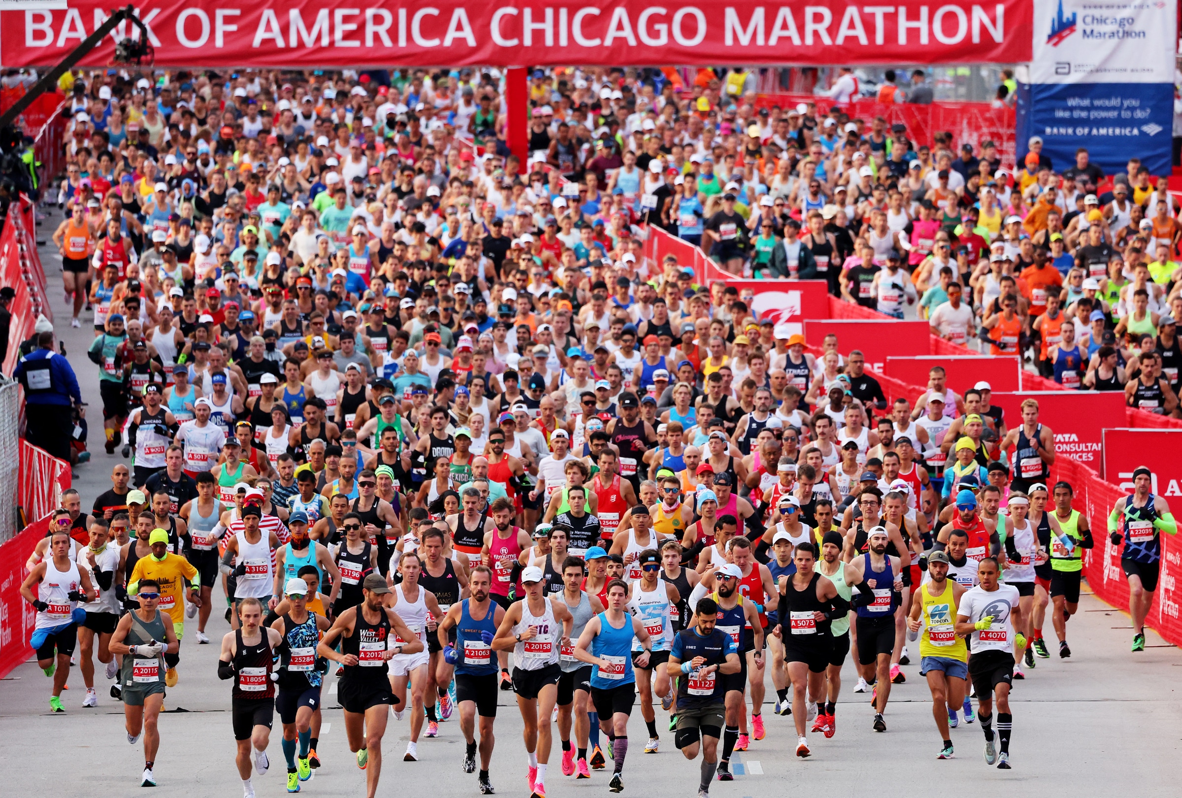 CHICAGO, ILLINOIS (ESTADOS UNIDOS), 11/10/2026.- Cobertura oficial de Telemundo Deportes EN VIVO GRATIS para mirar la maratón de Chicago 2026 en vivo hoy por señal abierta y streaming online. FOTO DE MICHAEL REAVES PARA AFP