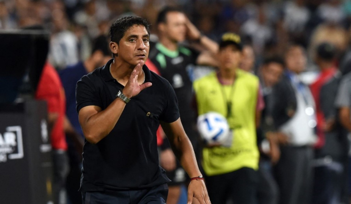 Guillermo Salas realizó una denuncia contra Alianza Lima. (Foto: AFP)