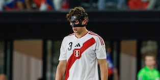 Fabio Gruber queda desafectado de la Selección Peruana debido a una lesión. (Foto: Getty Images)