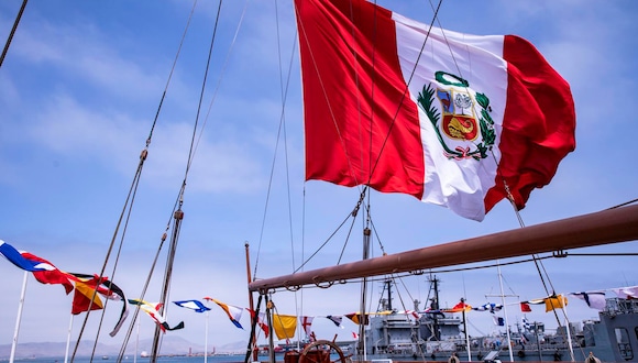 Día de la Bandera en el Perú: cuándo es y por qué se celebra en nuestro país. (Foto: Perú Travel)