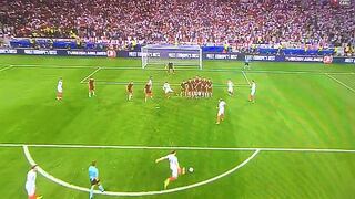 Inglaterra vs. Rusia: Eric Dier marcó golazo de tiro libre (VIDEO)