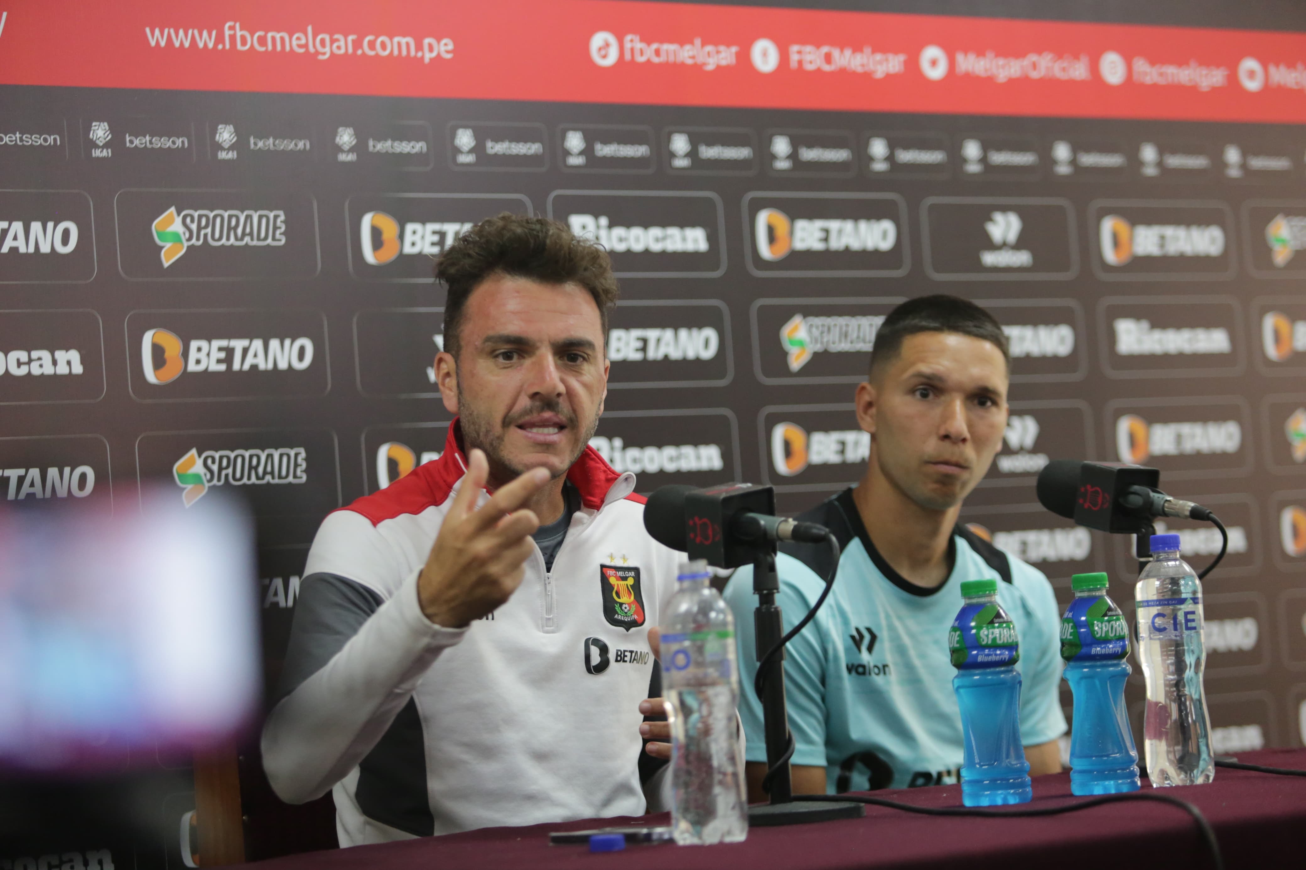 Mariano Soso dio conferencia de prensa (Foto: Leonardo Cuito)